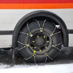 Catene da neve: qual è la velocità massima con cui si può procedere?