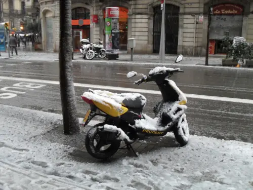Gomme da neve per moto: quali scegliere per una guida sicura