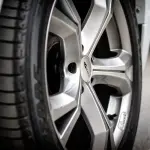 Acquisto online degli pneumatici: quanto conviene davvero?